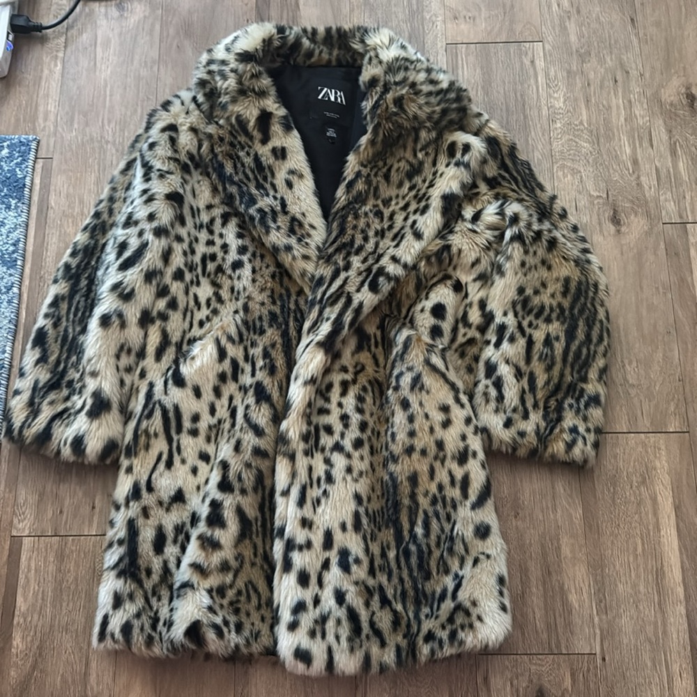 Zara Leopard Print Faux Fur Coat